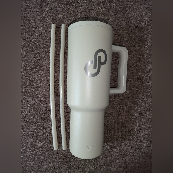 Simple Modern Poshmark Trek Tumbler With Straw and Handle - Picture 1 of 5